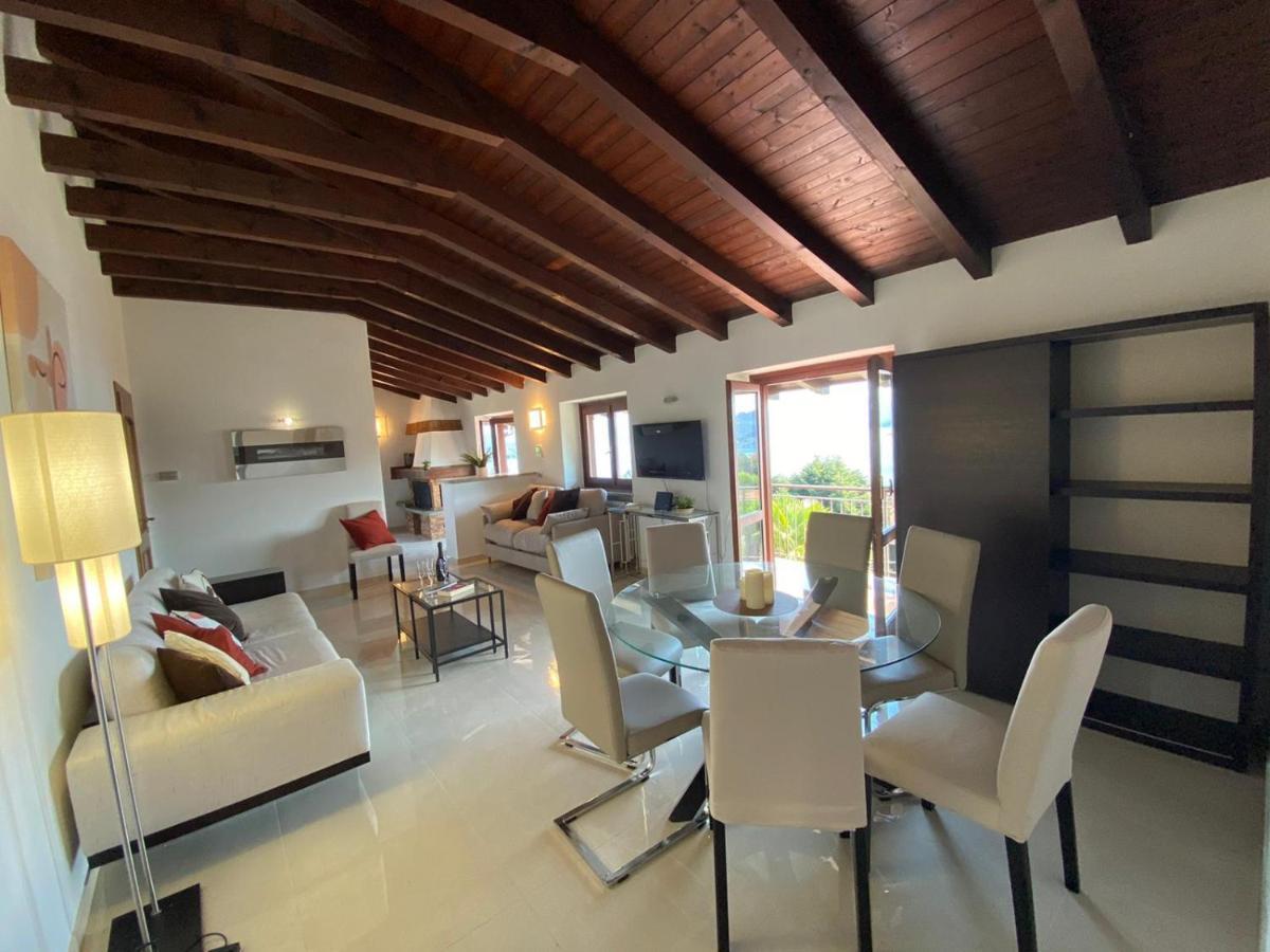 Penthouse Andrea Apartment Meina Ngoại thất bức ảnh