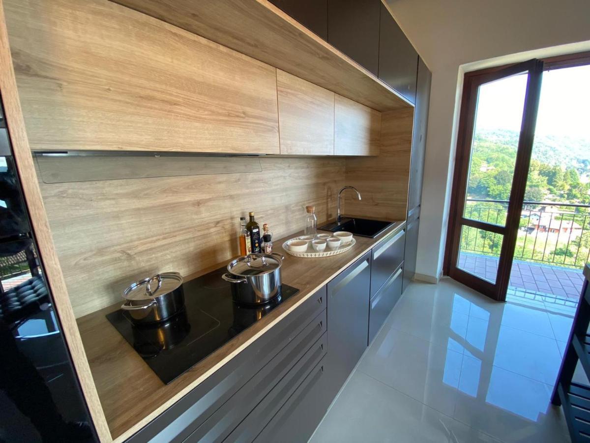 Penthouse Andrea Apartment Meina Ngoại thất bức ảnh