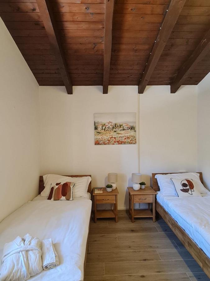 Penthouse Andrea Apartment Meina Ngoại thất bức ảnh